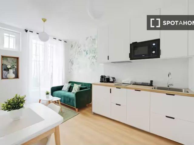 Appartement T2 à louer à Secrétan, Paris