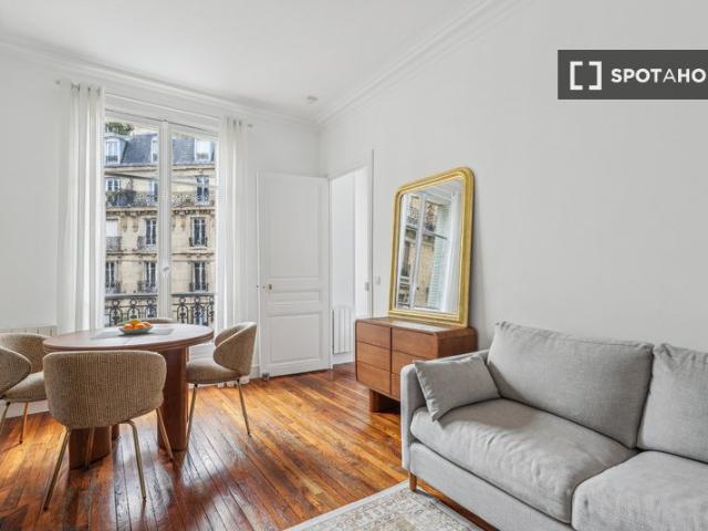 Appartement à louer à Pernéty, Paris