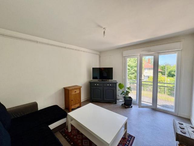 APPARTEMENT T2 A LOUER A ROANNE BOULEVARD DE REIMS