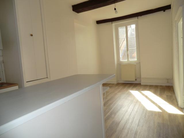 APPARTEMENT T2 A LOUER CENTRE VILLE