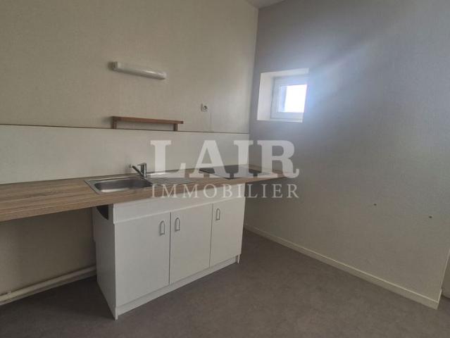 Appartement T2 à louer centre ville de Sées Réf S14904