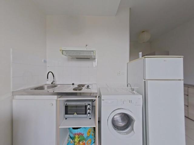 APPARTEMENT T2 A LOUER IVRY SUR SEINE 23.62 m 800 €