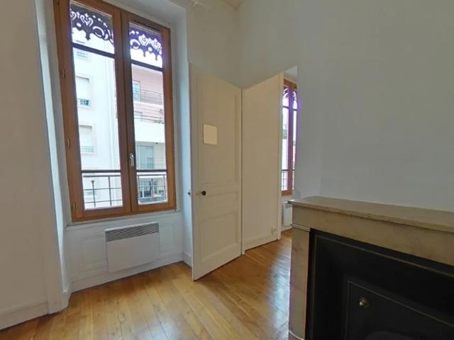 APPARTEMENT T2 A LOUER LYON 3EME ARRONDISSEMENT Paul Bert Maisons Neuves 47.62 m2 673 € charges comprises par mois: Immobilier LYON 3EME ARRONDISSEMENT | Agence immobilière à Lyon Galyo