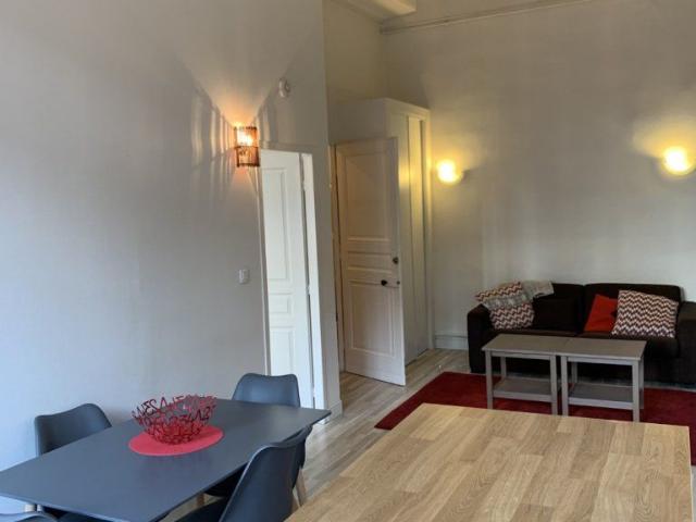 APPARTEMENT T2 A LOUER LYON 4EME ARRONDISSEMENT Mairie Tabareau