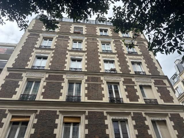 APPARTEMENT T2 A LOUER PARIS 12EME ARRONDISSEMENT 28.67 m2 937 € charges comprises par mois: Immobilier PARIS 12EME ARRONDISSEMENT | Perenium, agence immobilière à Paris – administration de biens et gestion locative