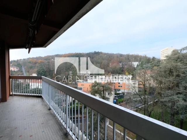 APPARTEMENT T2 A LOUER ST ETIENNE BEL AIR