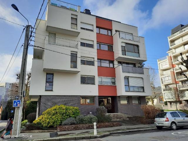 Appartement T2 à louer 57 m²