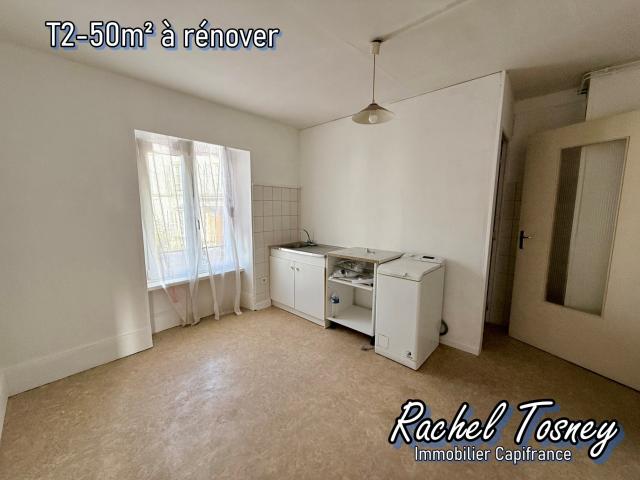 Appartement T2 à rénover, à vendre PLANCHER LES MINES 70290
