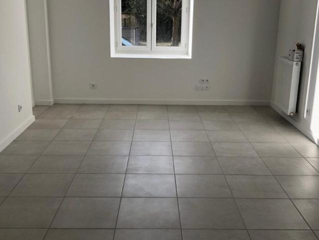 Appartement T2 à ST EGREVE