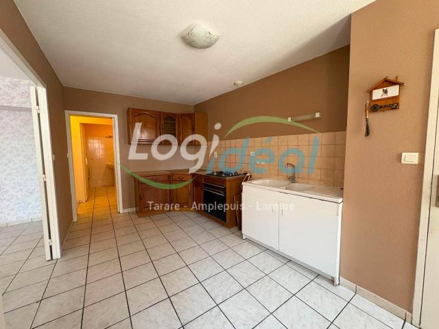 Appartement T2 à Saint Vincent de Reins