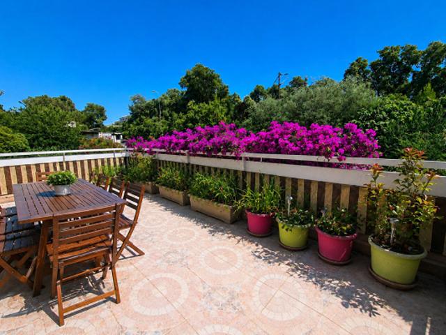 APPARTEMENT T2 A 150 METRES DES PLAGES DE SAINT RAPHAEL