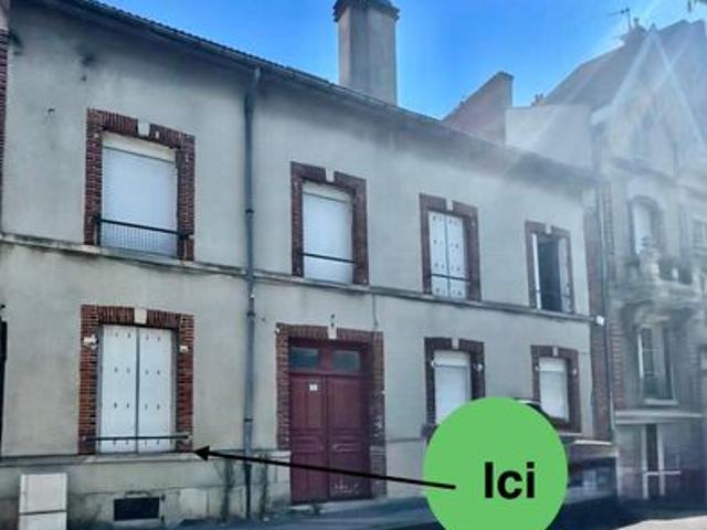 Appartement T2 au centre de Epernay Totalement Rénové Avec Balnéo