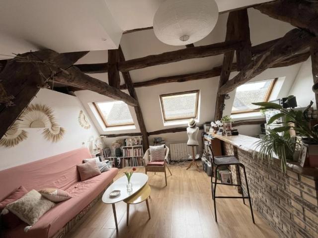 Appartement T2 au dernier étage de 38.2 m², sur la Rive droite de Rouen