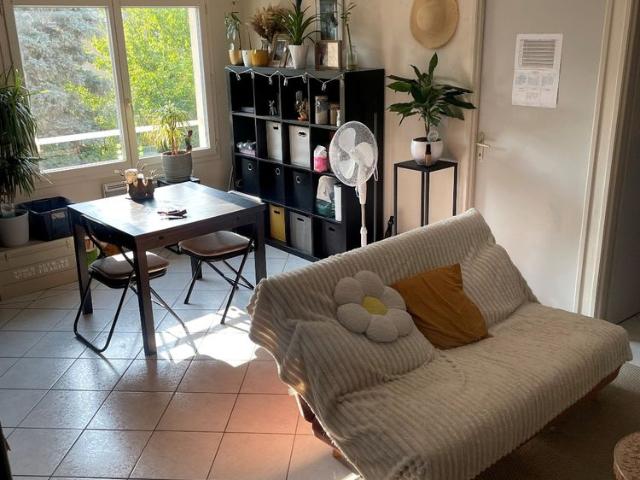 Appartement T2 au premier étage