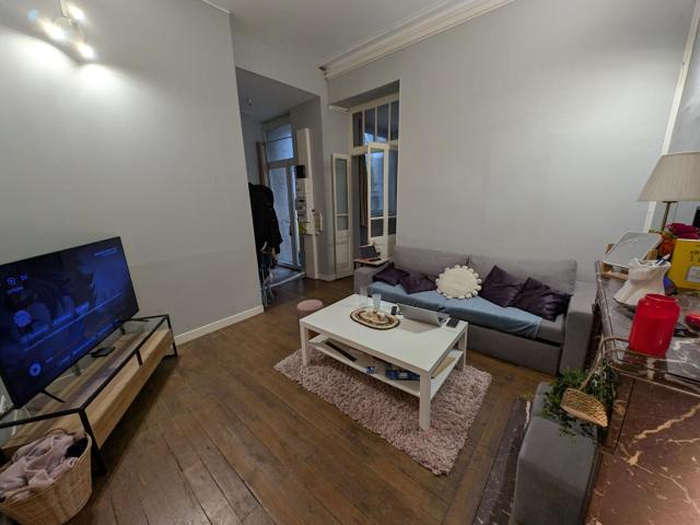 APPARTEMENT T2 AU RDC NON MEUBLE 41 M2 BOURGES