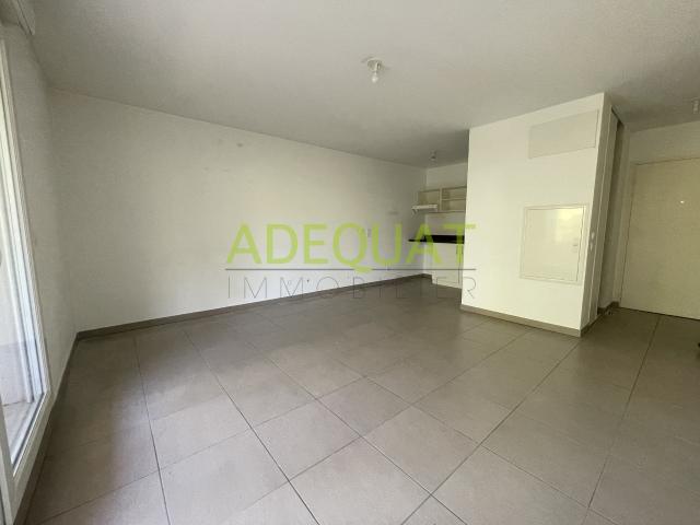 APPARTEMENT T2 avec BALCON