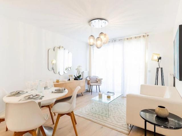 Appartement T2 avec balcon à Pont l'Évêque