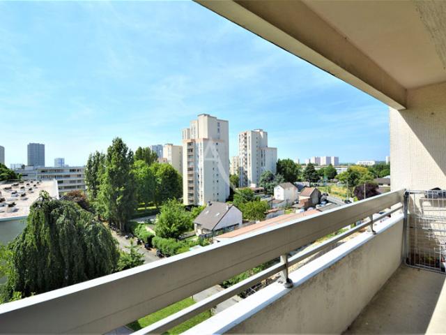 Appartement T2 avec balcon filant