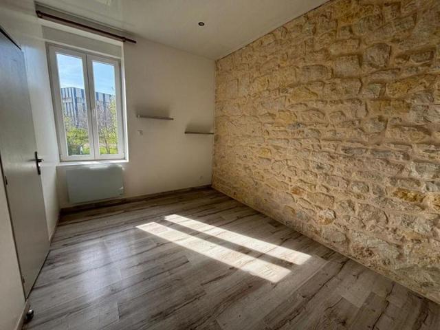 Appartement T2 avec grand jardin Imphy 46.29 m2