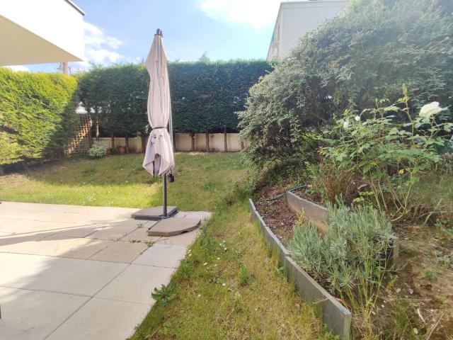 Appartement T2 avec grand jardin privatif