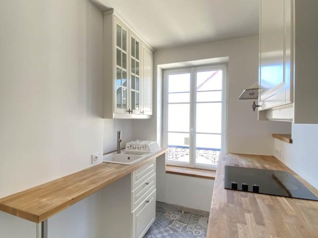 APPARTEMENT T2 AVEC PARKING ET CAVE – TROYES
