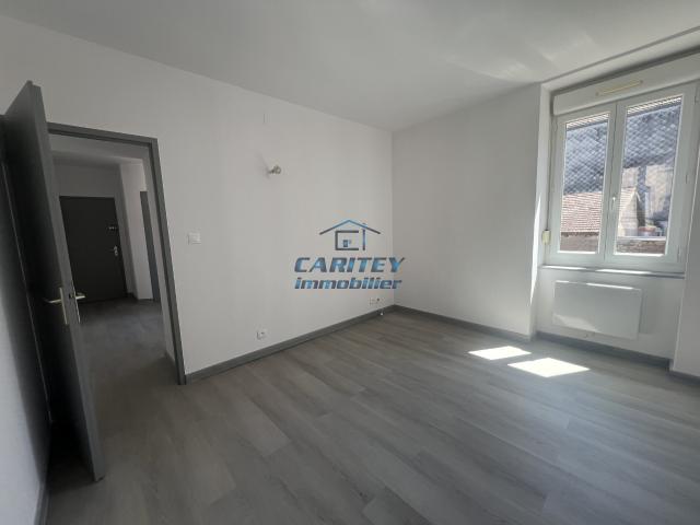 Appartement T2 avec place de parking LUXEUIL LES BAINS 70300