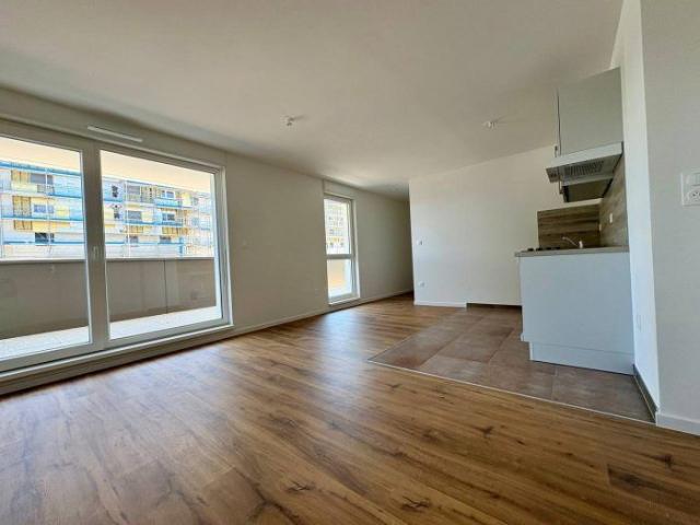 Appartement T2 avec terrasse neuf 1ère occupation