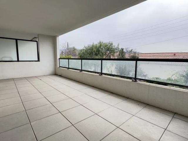 Appartement T2 avec terrasse et double box