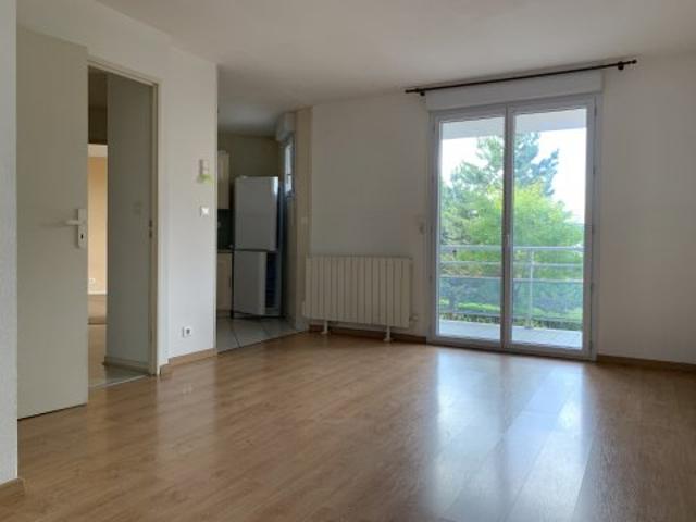 Appartement T2 avec terrasse et garage 63000 Clermont ferrand