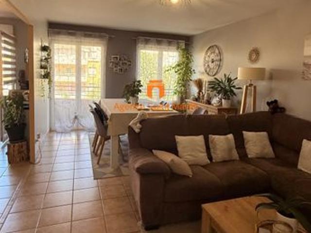 RARE Appartement T2 avec terrasse et garage, 2ième étage avec Ascenseur