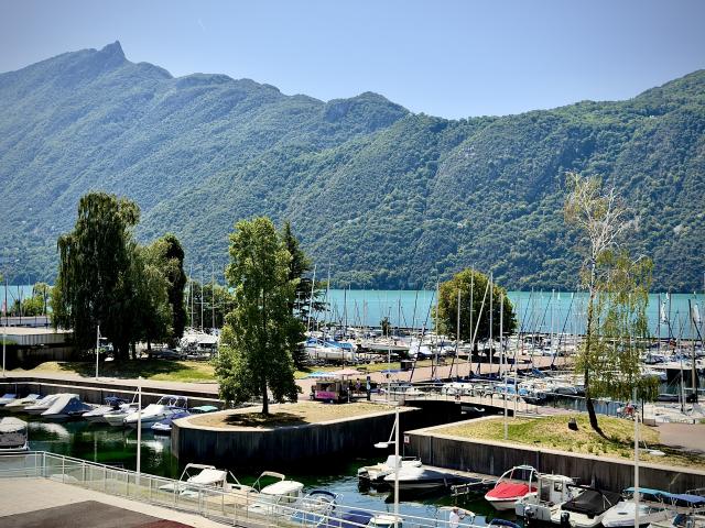 Appartement T2 avec terrasse Grand Port