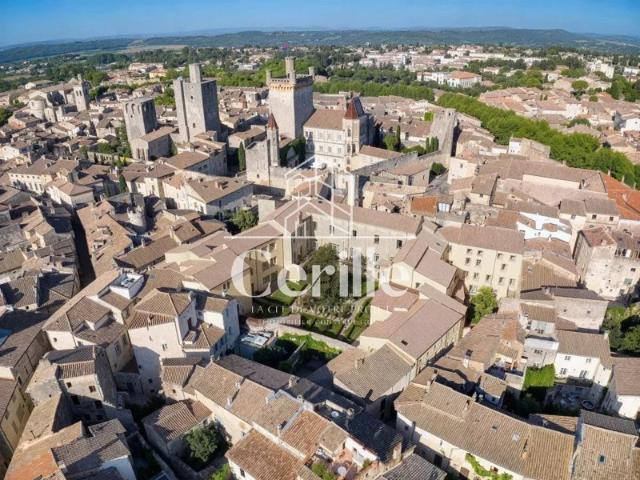 Appartement T2 avec terrasse privative – Centre historique d’Uzès