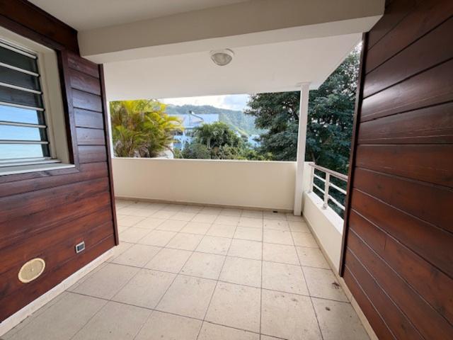 APPARTEMENT T2 BELLEPIERRE SAINT DENIS
