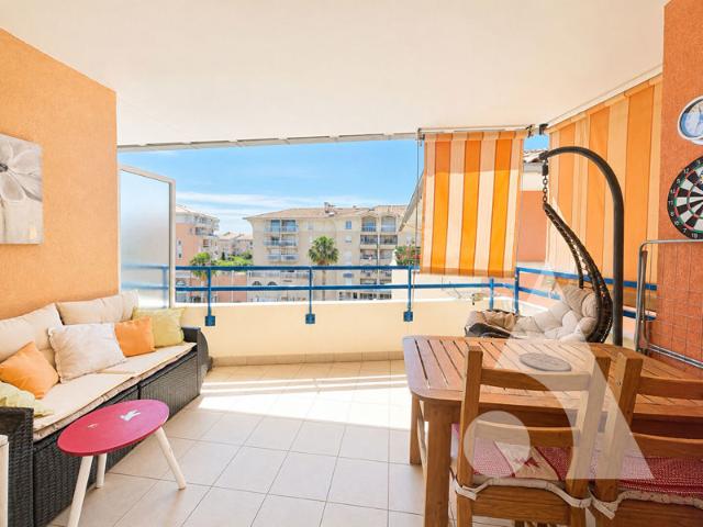 Appartement T2 BIS d'env. 46m² env. PORT FREJUS II AVEC GARAGE
