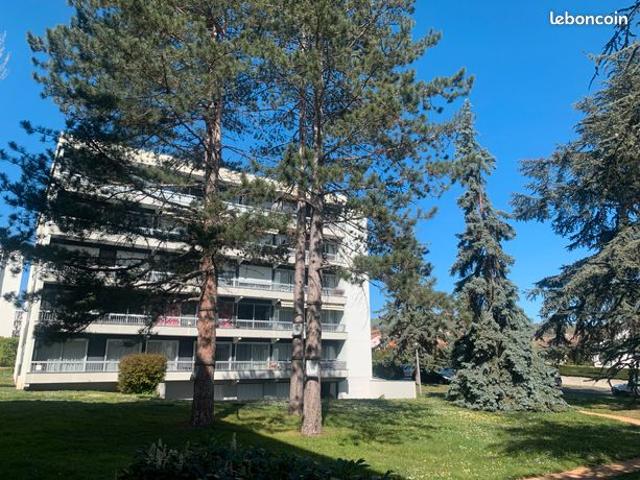 Appartement T2 BIS en dernier étage