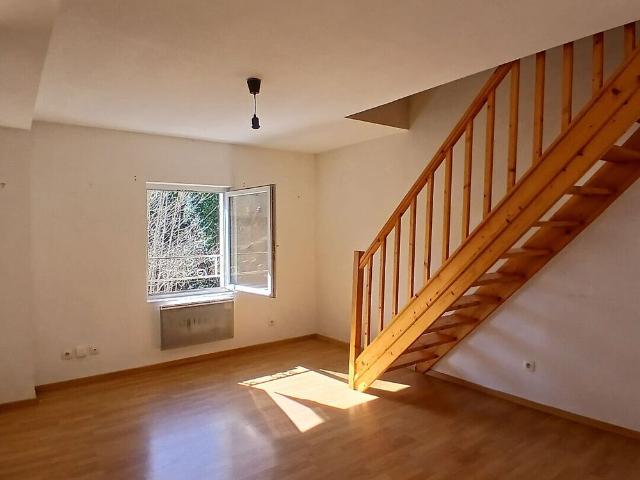 Appartement T2 bis en duplex 53.8 m2 à FRAISANS