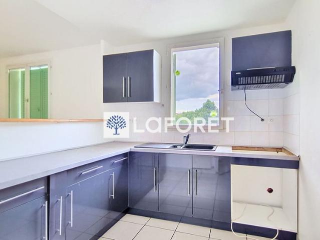 Appartement T2 BRON à louer