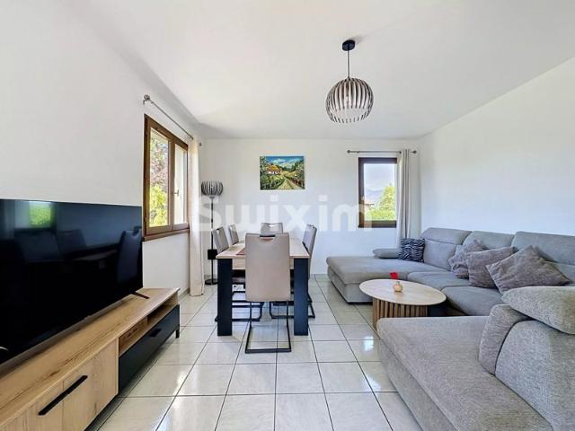 Appartement T2 + bureau meublé de 58m2 avec balcon, garage fermé et cave !