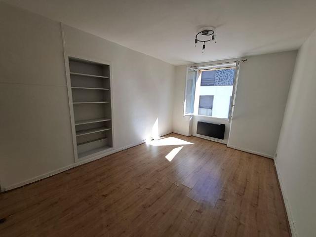 Appartement T2 CACHAN à louer
