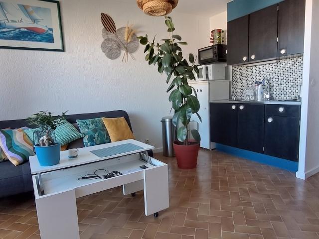 Appartement T2 Carnon Port avec Loggia et Vue Dégagée
