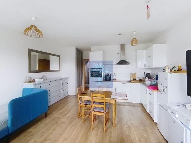 Appartement T2 CHAMPAGNE SUR OISE à louer