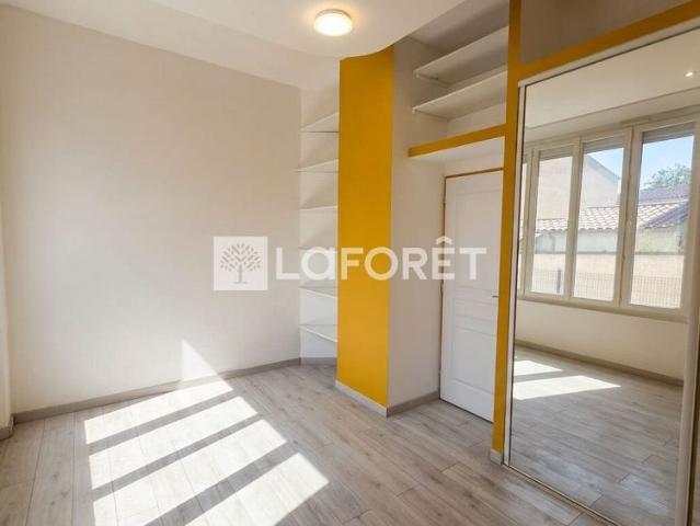 Appartement T2 CUERS à louer