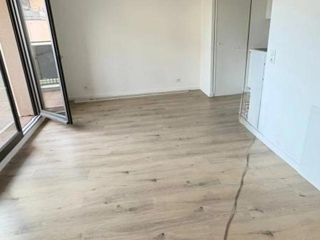 T2 de 40 m² avec balcon à Bois Rochefort loué