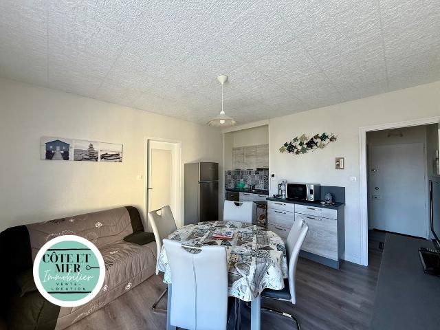 APPARTEMENT T2 DANS RESIDENCE EN FRONT DE MER