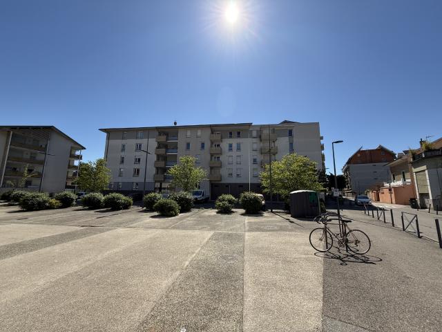 Appartement T2 de 43,40 m2 avec balcon et garage