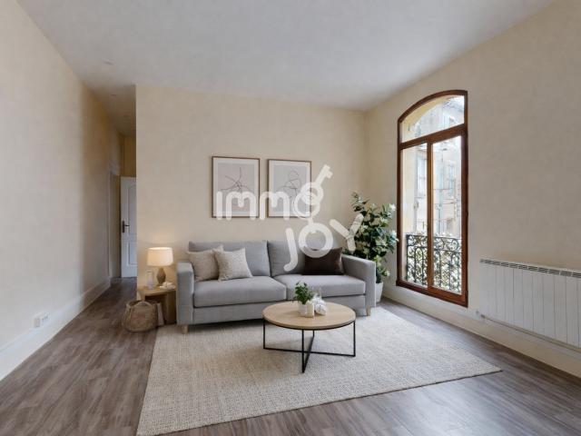 Appartement T2 de 40m2 dans un immeuble du centre historique de Béziers