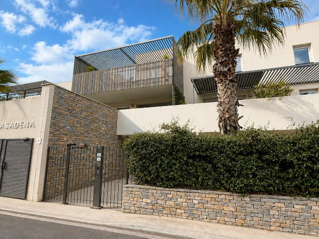 Appartement T2 de 44m2 hab, terrasse et parking à Baillargues