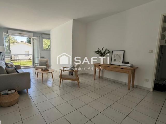 Appartement T2 de 49 m2 en rdc avec balcon