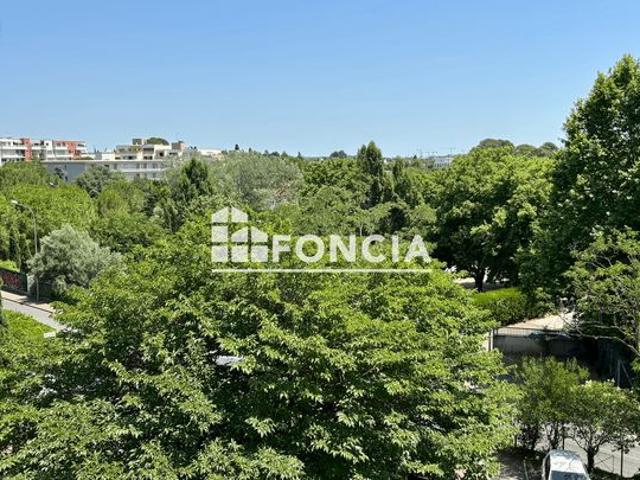 Appartement T2 de 54 m² avec balcon – Résidence seniors avec services