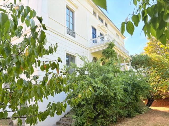 Appartement T2 de 71 m² avec terrasse et jardin privatif de 27 m2
